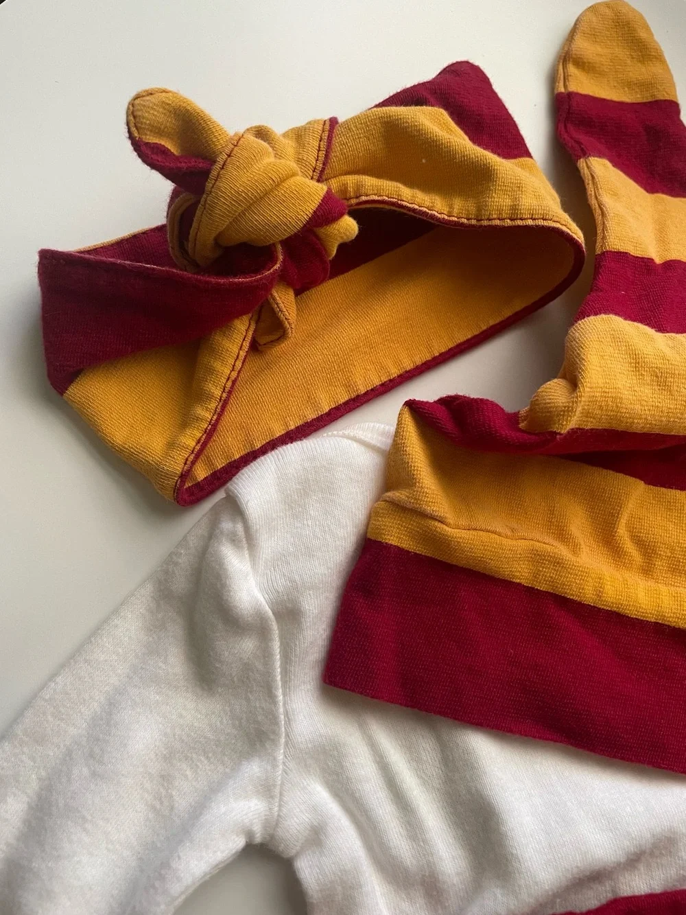 ‘Snuggle this Muggle’ Harry Potter Gryffindor Striped Outfit with Hat & Headband
